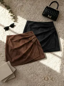 Women's Fall Winter Casual Chic Aesthetic Short Skirt Set, Plain Suede Velvet Vintage Maroon Color Slim Fit Pleated Bodycon Skirt, 2 Piece, Fitted, Womenswear, Clothes