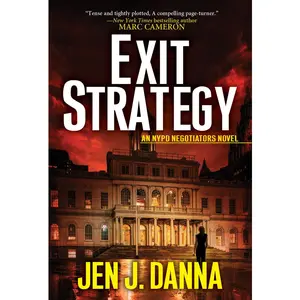 USED-Exit Strategy by Driscoll, Sara (Mass Market Paperback)