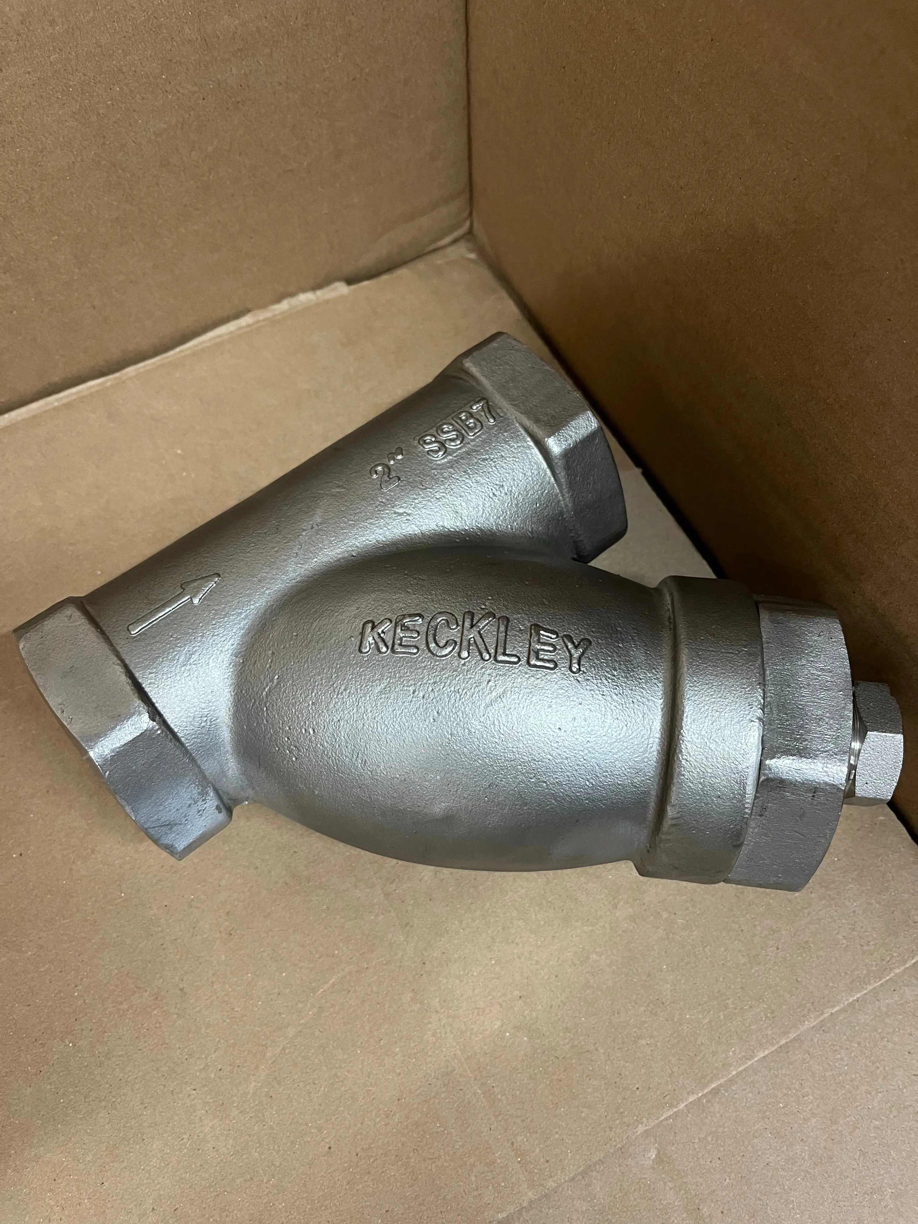 2" KECKLEY STYLE SSB7 CLASS 600 NPT 316 STEAINLESS STEEL Y-STRAINER