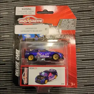 Majorette NISSAN GT-R Deluxe Sukura edition