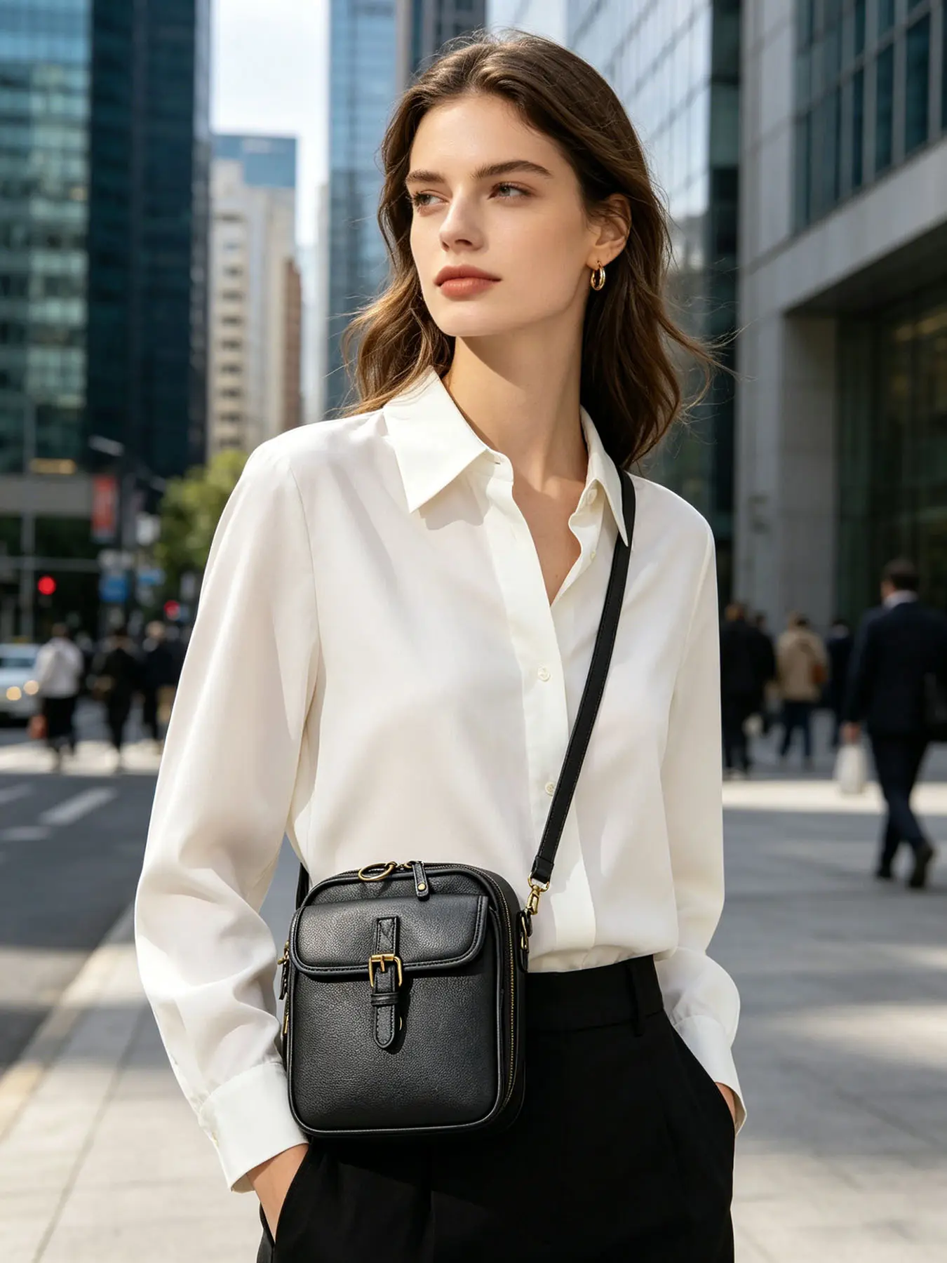 Vintage Style Black Leather Crossbody Sling Bag, Compact Shoulder Purse with Adjustable Strap & Front Pocket, Casual Everyday Carry Bag for Women