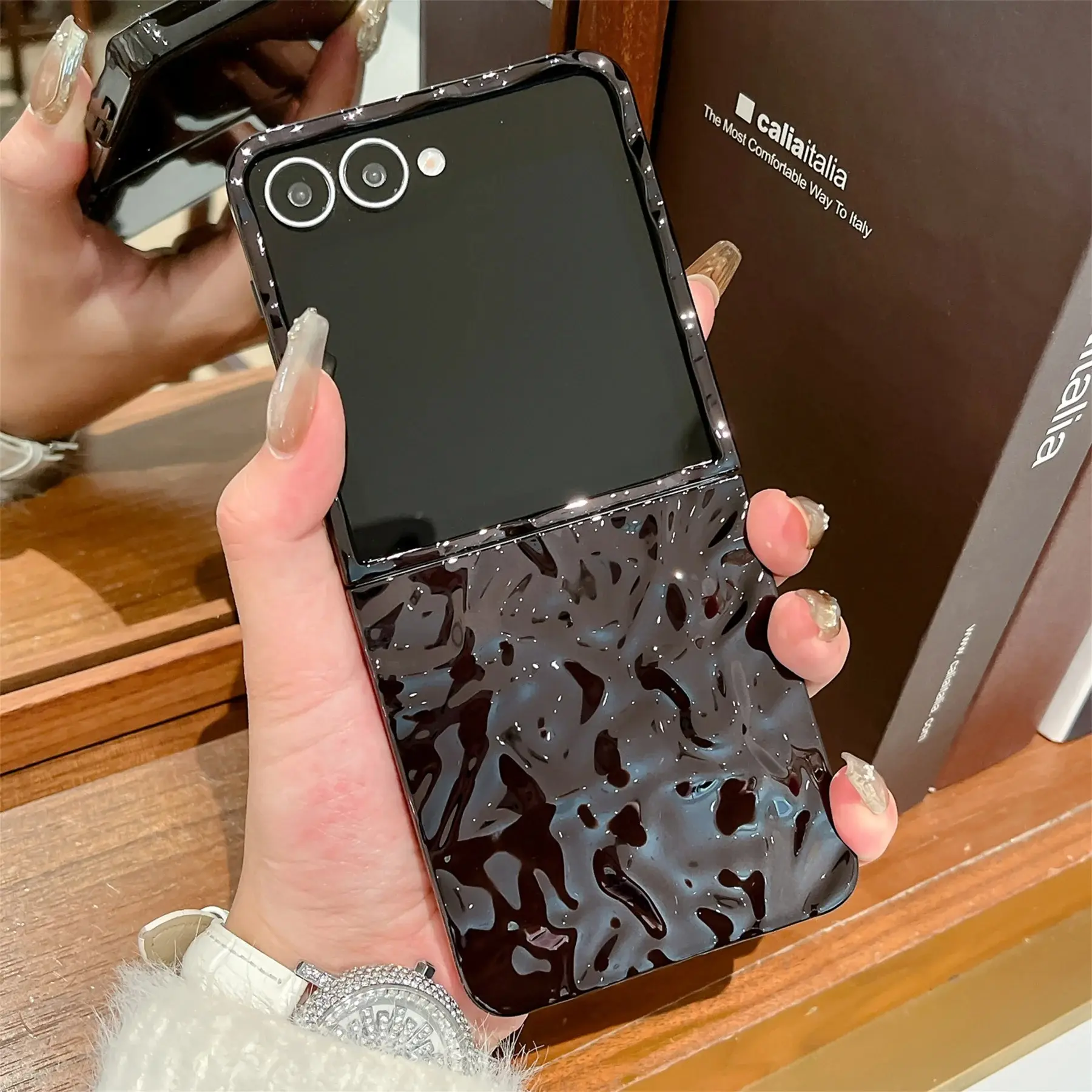 Senior Luxury Korean Electroplating Wrinkle Pattern Case for Samsung Galaxy Z Flip8 Z Flip7 Zflip6 ZFlip5 Cover