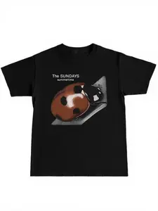 Graphic Round Neck Short Sleeve Fitted Knit T-Shirt for Men and Women, Stylish Casual Streetwear Summer Top for Everyday Wear, Comfortable for Any Occasion