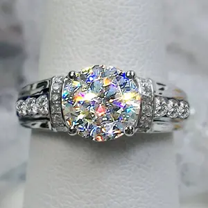 Shiny Round Zirconia Ring - Perfect for Wedding, Engagement, Bridal Promise, Anniversary & Holiday Gifts (Christmas/Halloween/Mother's Day) Warmth Romantic