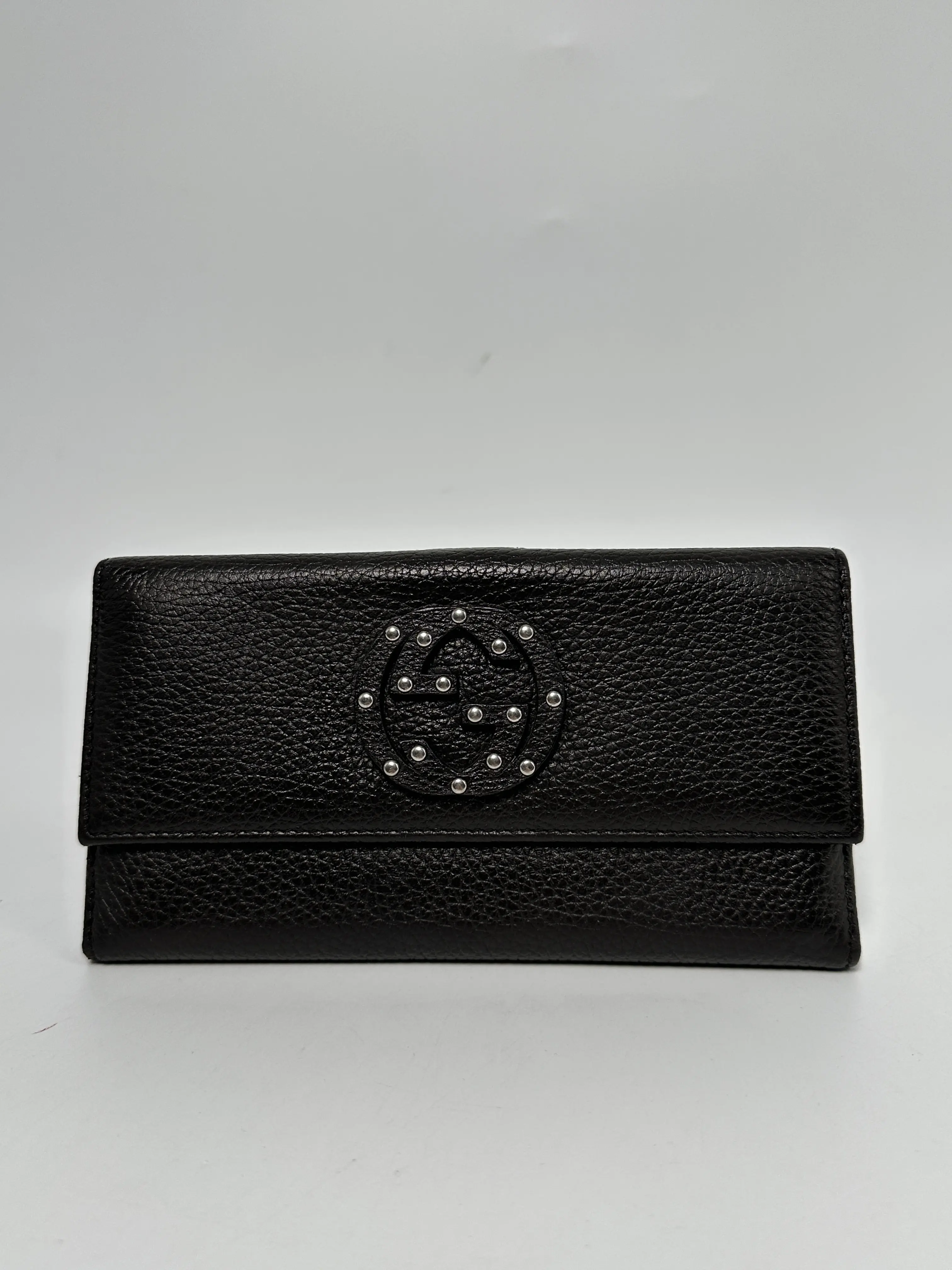 Pre-owned GUCCI GG leather Wallet Gucci Interlocking GG Studded Continental JD213GG