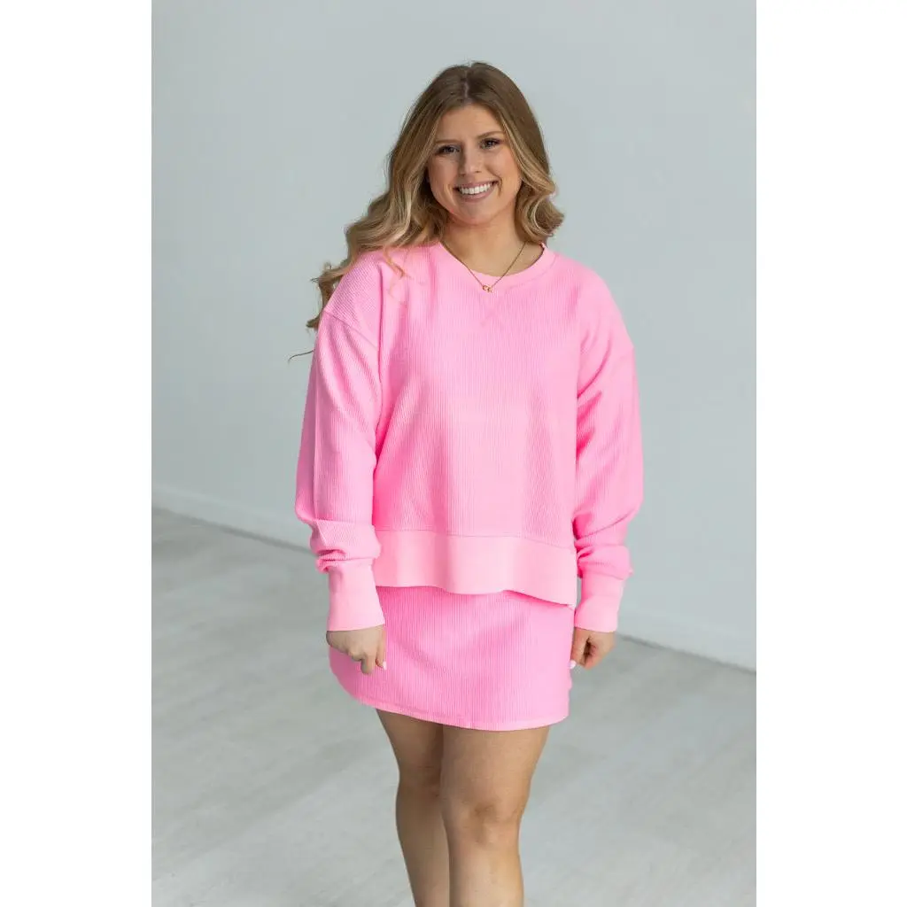 NEON PINK CORDED CROPPED SIDE SLIT CREW