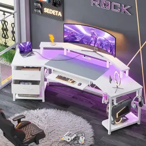 Streaming Desk