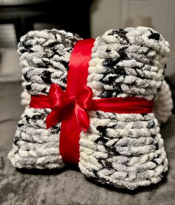 Chunky Weave Handmade Knit Throw Blanket, So Soft Bernat Yarn Crafted, 52 x 60 Inches Throw Size Blanket