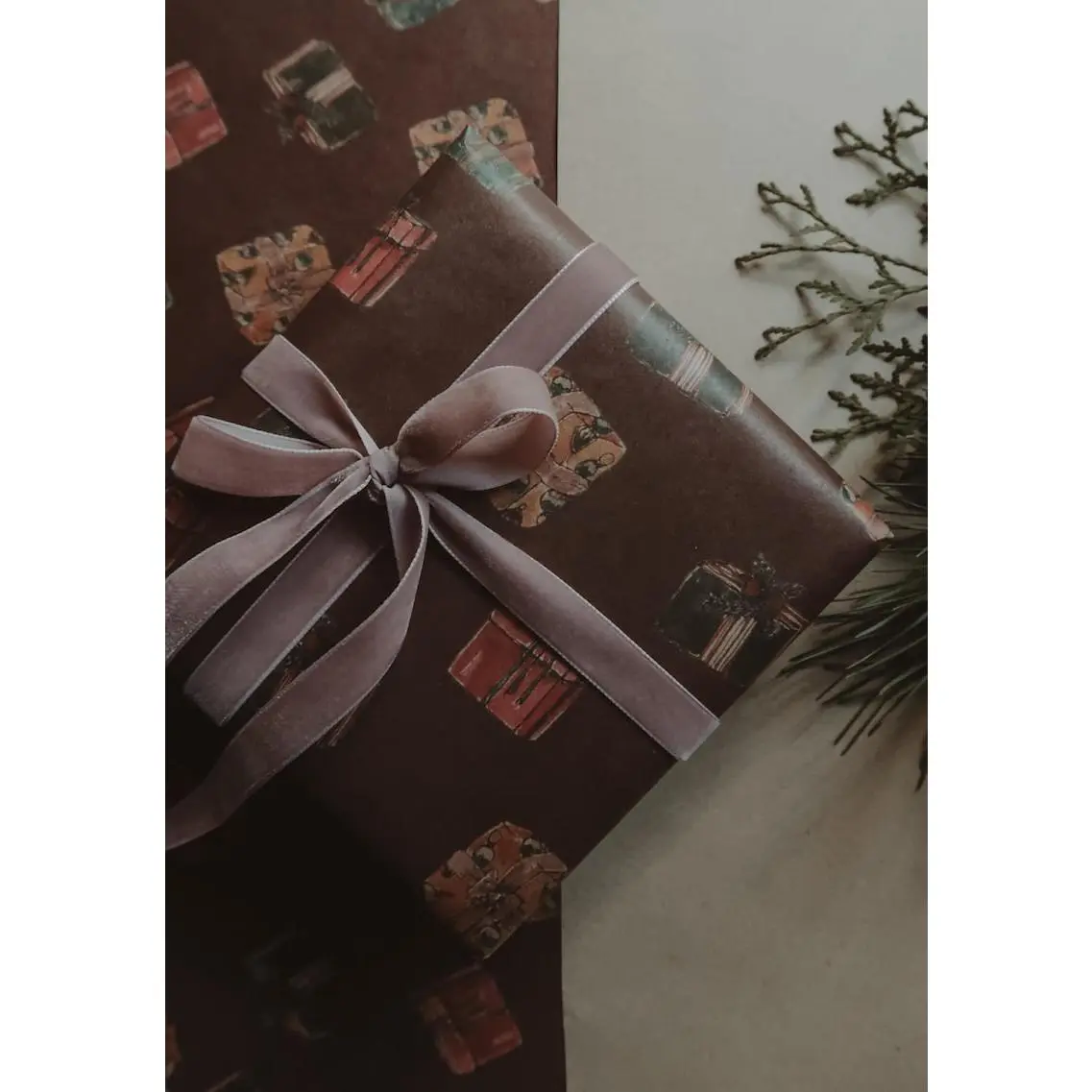 Gifts Wrapping paper, Christmas Gift Wrap, Green Christmas Wrap, recycled Christmas Gift Warp, Xmas Wrapping paper, gift, natural, kraft