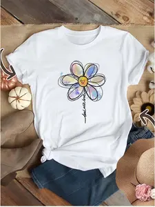Plus Size, Strange Windmill Plus Size Printed T-shirt, Casual Round Neck Short Sleeved T-shirt, Women's Plus Size Clothing