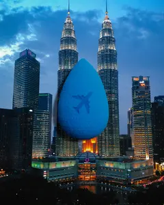 Beautyblender® Kuala Lumpur Makeup Sponge