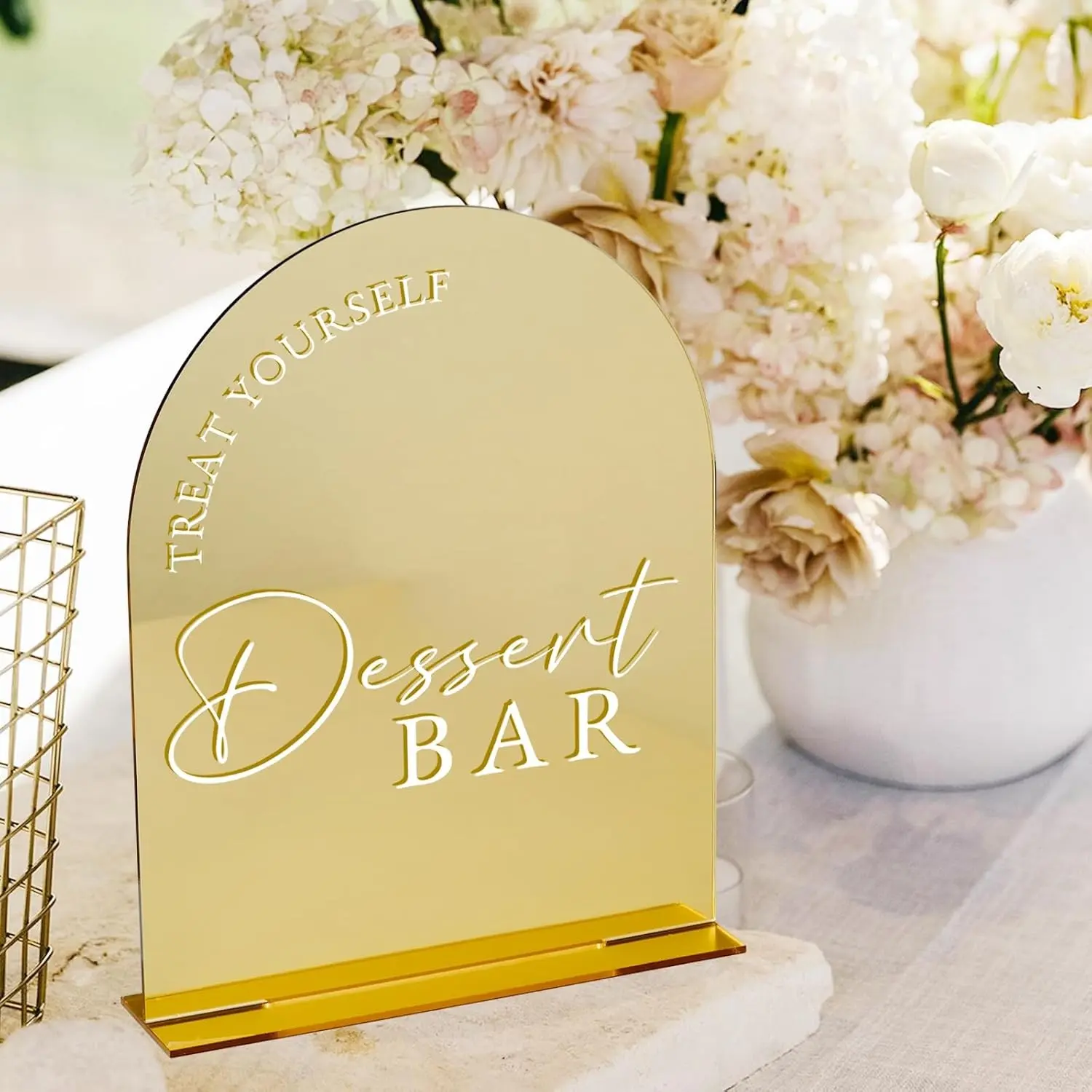 Acrylic Dessert Bar Sign, Mirror Finish Arched Wedding Plaque with Base, 5x7 Inches, Ideal for Weddings and Parties, Decorative Sign