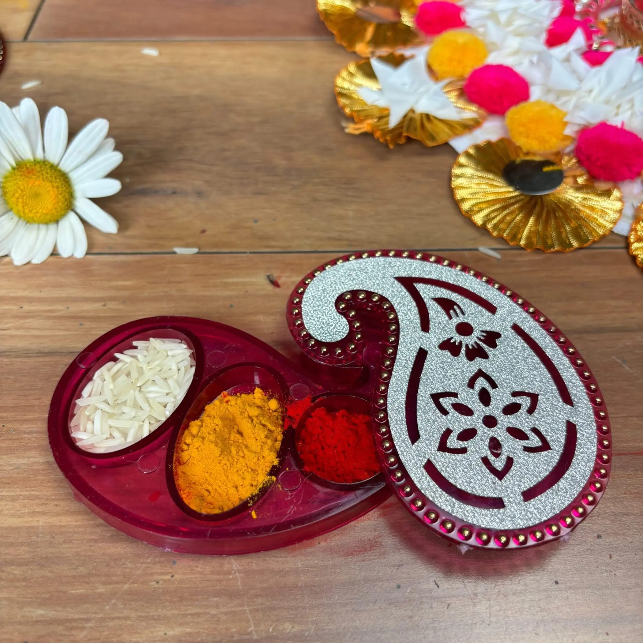 Cherished Bulk Indian Return Gifts Set | Plastic & Silver Keepsakes for Weddings, Pooja, Navratri, Housewarming Beauties