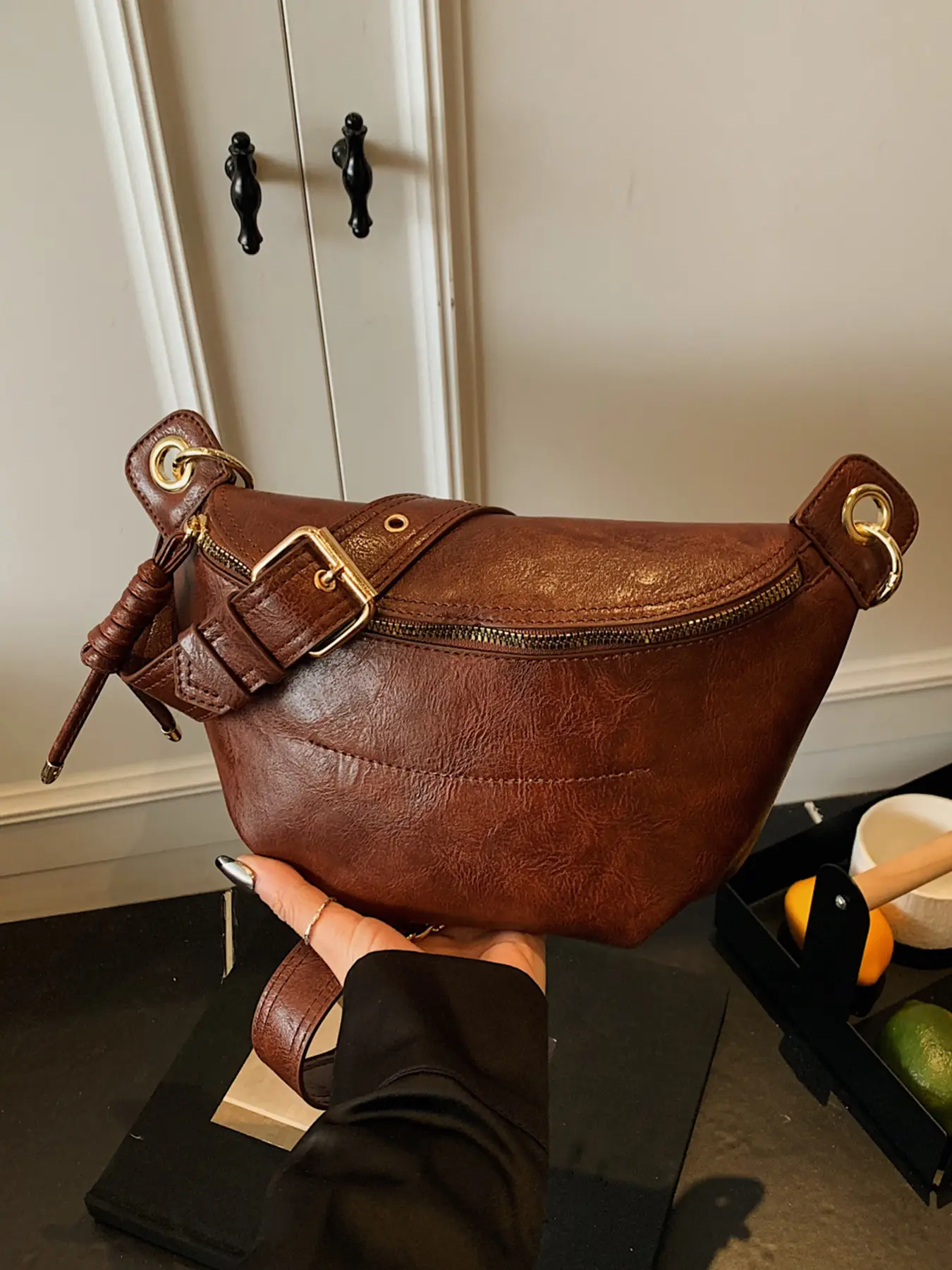Classic style casual crossbody women's bag, Hobo Crossbody Bags, Commuter crossbody bag, Crossbody Fashion Bag, Casual Shoulder Bag, Casual Shoulder Purse, simple design, suitable for daily occasions such as commuting, shopping