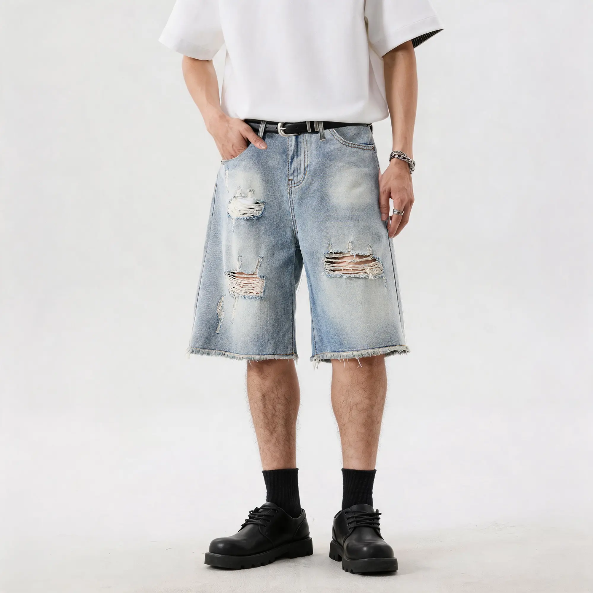 Neleus Men's Vintage Baggy Fit Knee Length Denim Shorts, Ripped Streetwear Style with Light Wash Frayed Hem, Menswear, Jean Shorts, Denim Fabric, Ripped Holes