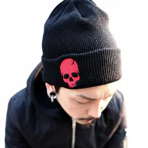 Hip-hop Skeleton Knit Beanie – Cool Unisex Skull Cap, Warm Cotton Wool Hat for Autumn Winter