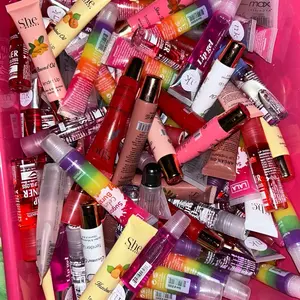 3/6 piece lip gloss