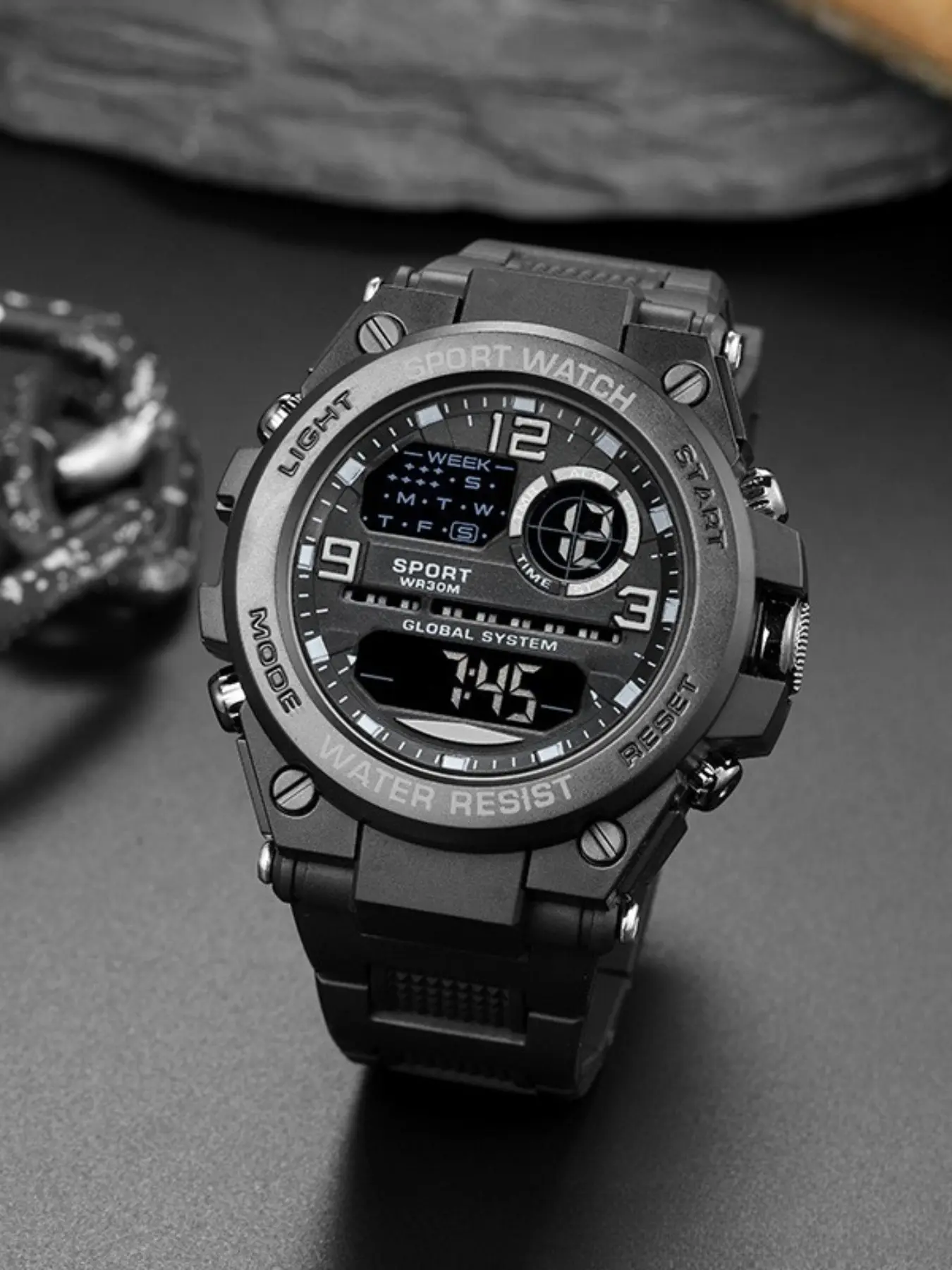 Men's Sports Watch for Students, High Aesthetic Value, Night Light Electronic Watch, Ideal for High School Students, Stylish Wristwatch, Fashionable Digital Watch