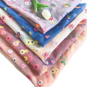 Embroidered Table Runner Embroidered Daisy Mesh Table Runner Sheer Tablecloth Party Decoration Small Floral Table Runner