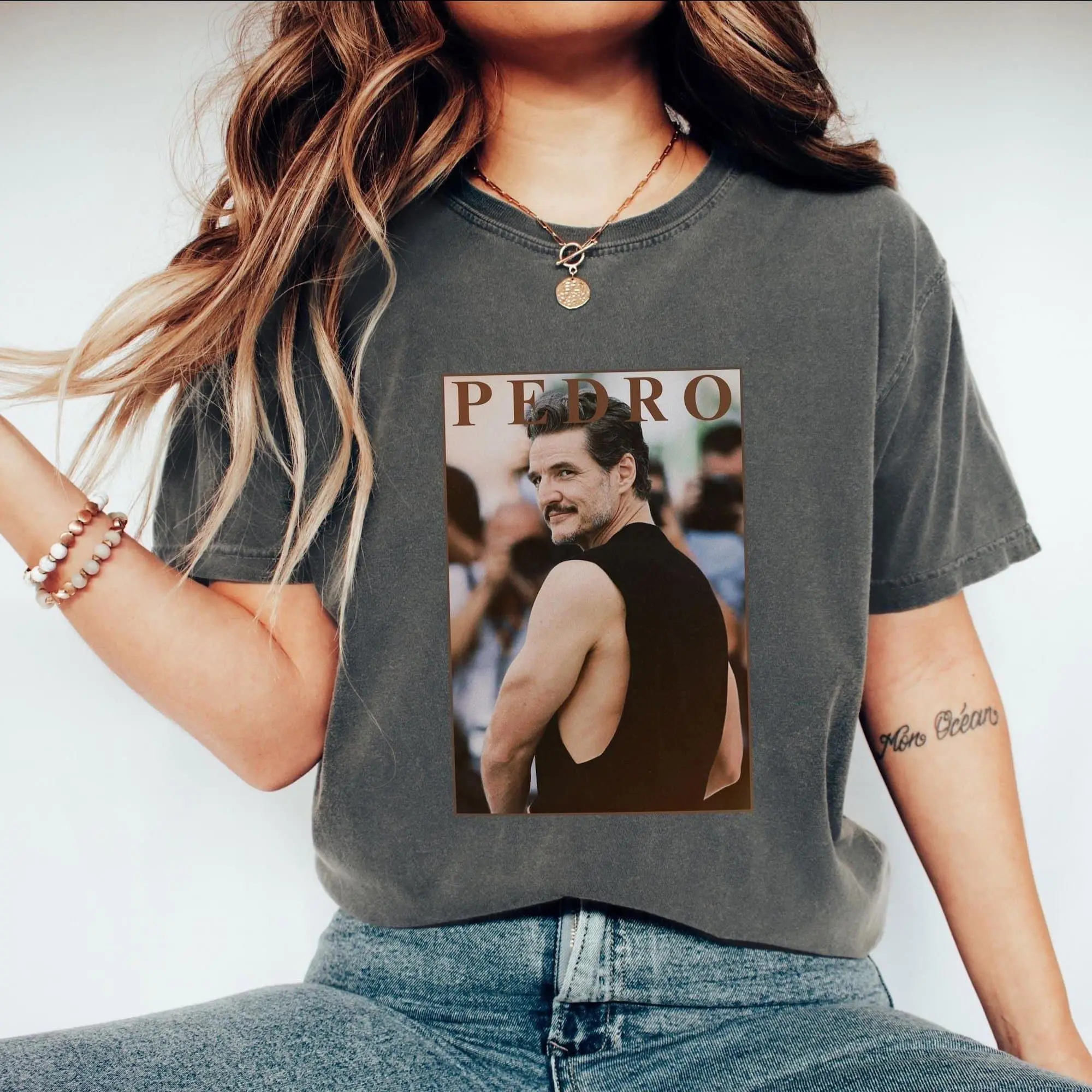 Comfort Colors Pedro Pascal T-Shirt, Retro Vintage
