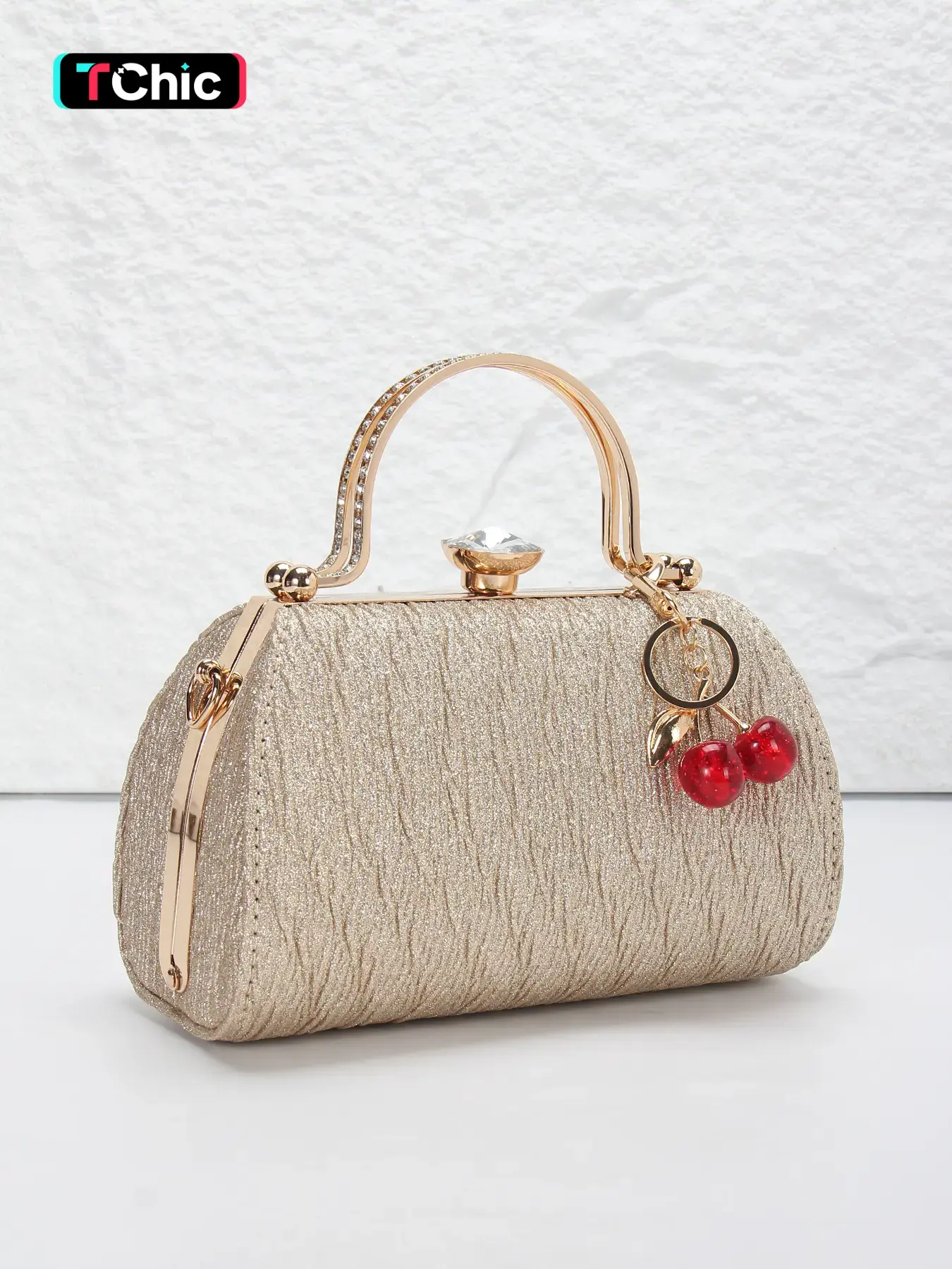 Elegant pleated ladies' evening clutch, rhinestone-embellished handle tote, spacious tote bag, clutch, with detachable shoulder chain for crossbody wear. Suitable for weddings, parties, Easter, graduation season. Bling Evening Bag