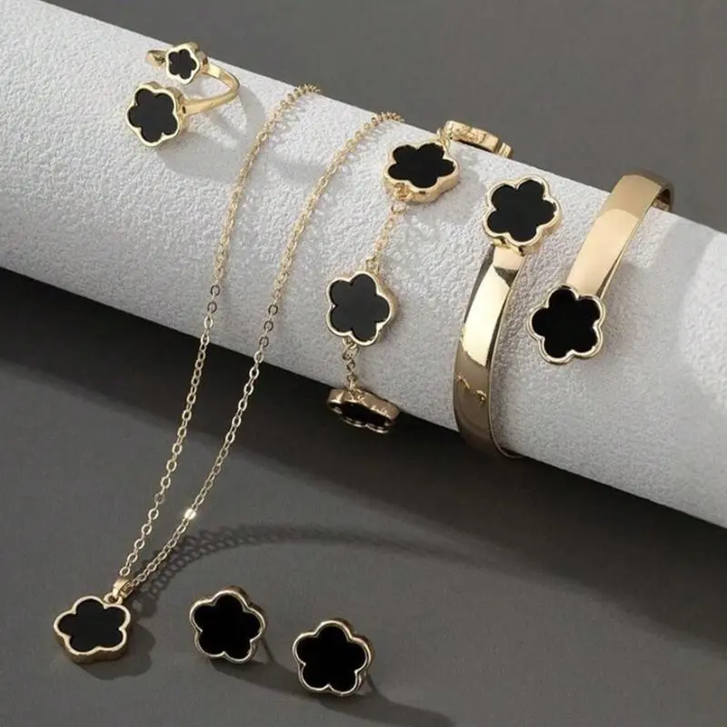 5pcs/Set Lucky Clover Design Bracelet, Necklace, Earrings, Bangle And Ring Set, Delicate And Fashionable Jewelry Gift Set For Teenager(Black Flower)