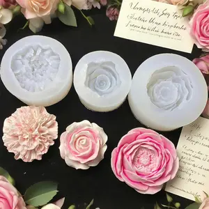 3D Flower Silicone Mold Set (3 Pieces), Perfect for Making Scented Candles, Resin Art, Soap, Aromatherapy Stones, and Various Holiday Decorations Such as Birthday, Valentine's Day, and Wedding Decorations.