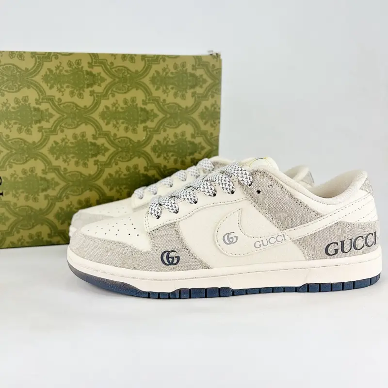 Cream Grey Patchwork Suede Canvas Sneakers, Lace Up Low Top Flat Skate Shoes, Trendy Daily Walking Casual Footwear Suitable For Men And Women