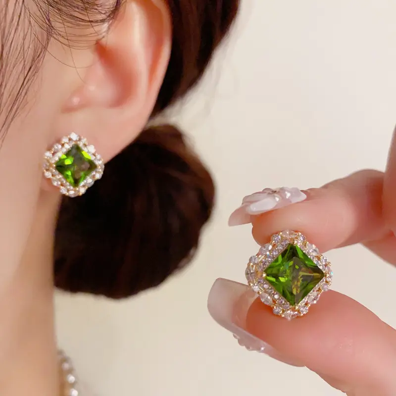 s925 silver needle niche fashion design micro-inlaid square diamond earrings DDES0502 exquisite simple light luxury versatile super shiny earrings for women 14KGold-Plated