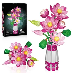 710 Piece Lotus Creative Stem Building Blocks Set with Vase, Creative Flower Bouquet Model Bricks, Desktop Decoration DIY Toy for Kids