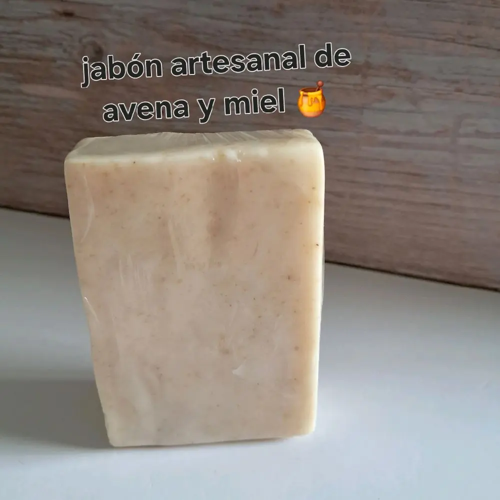 Handmade Oats & Honey Artisanal Soap