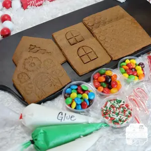 Christmas Gingerbread House Kit