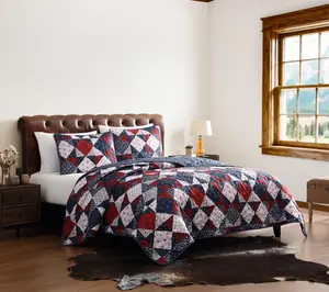 Wrangler Rodeo Patchwork Reversible Blue/WhiteQueen Quilt Set