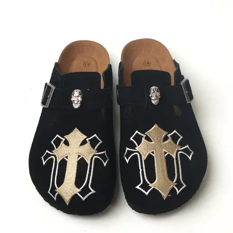 Clogs  slip-on shoes， Cross Men's Mule Shoes, Slip On Mules, Cowhide Leather Upper, Rubber Sole, Embroidered Design, Casual Style, Spring & Fall Footwear, Stylish Punk Clogs