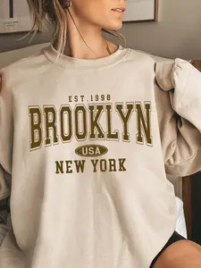 Women's Vintage Brooklyn Usa Print Sweatshirt, Fall & Winter Loose-Fit Round Neck Pullover, Holiday Street Style Fleece Lined Top