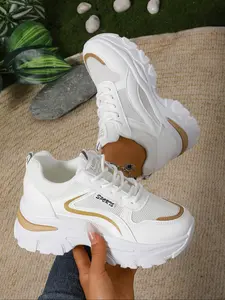 New stylish sports casual lace-up sneakers for women, featuring a breathable upper design for comfort. Thick-soled elevation makes them the best choice to pair with jeans and skirts, suitable for daily leisure and commuting outfits, Trendy Fashion Sneaker