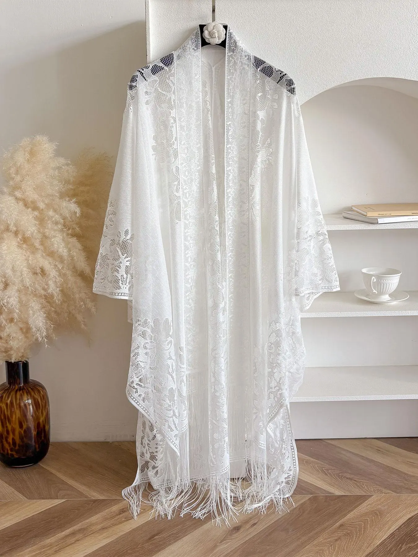 Women's Floral Lace Open-Front Cape Shawl, Casual Hollow-Out Sheer Wrap with Tassel Trim for Daily Wear