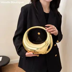 Roundmod Handle Clutch Purse