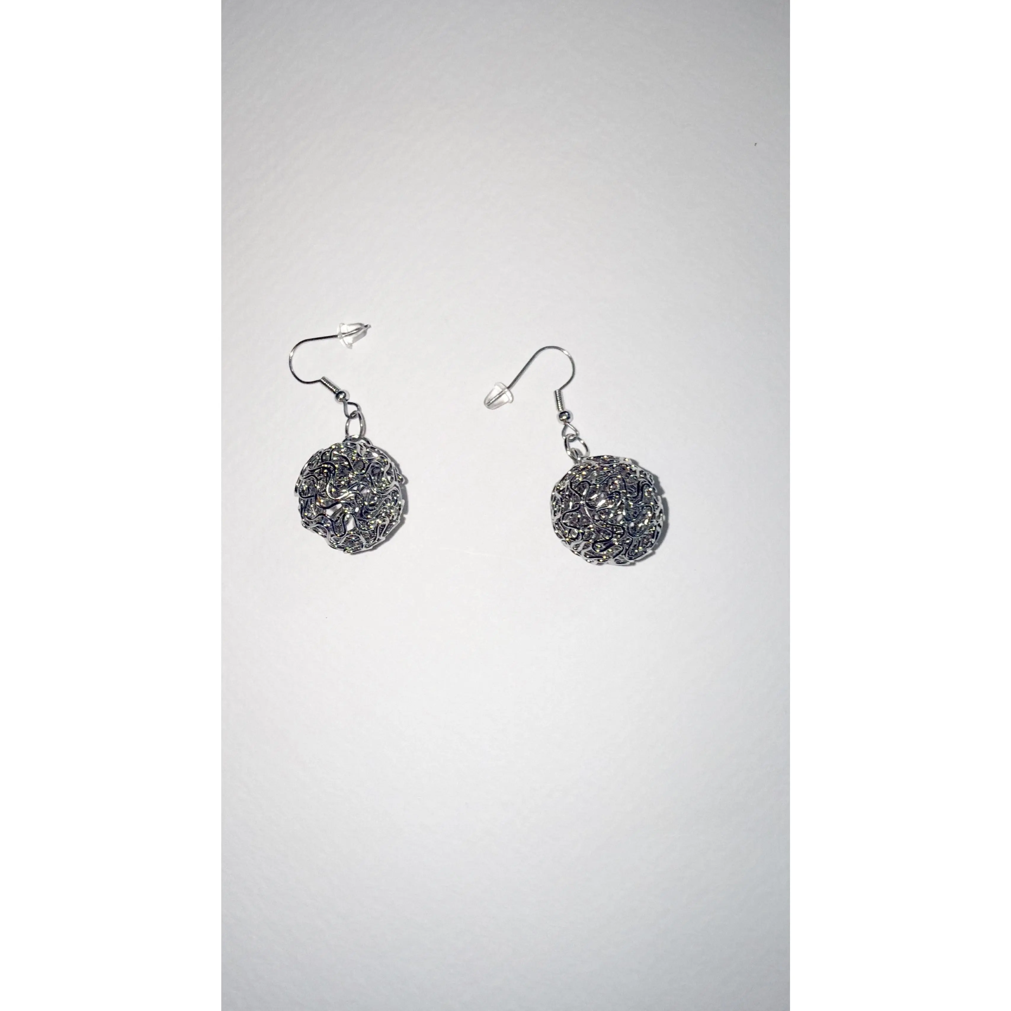 Vintage Upcycled Earrings – One‑of‑a‑Kind sustainable style