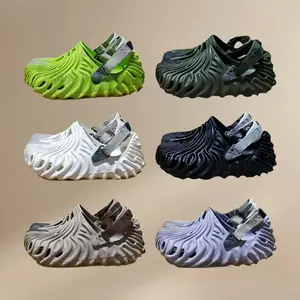 Fashion WAVE Pattern Foam Clogs For Men Women – Unisex Slip-On Shoes, Casual Comfort Shoe, Gift For Him Her