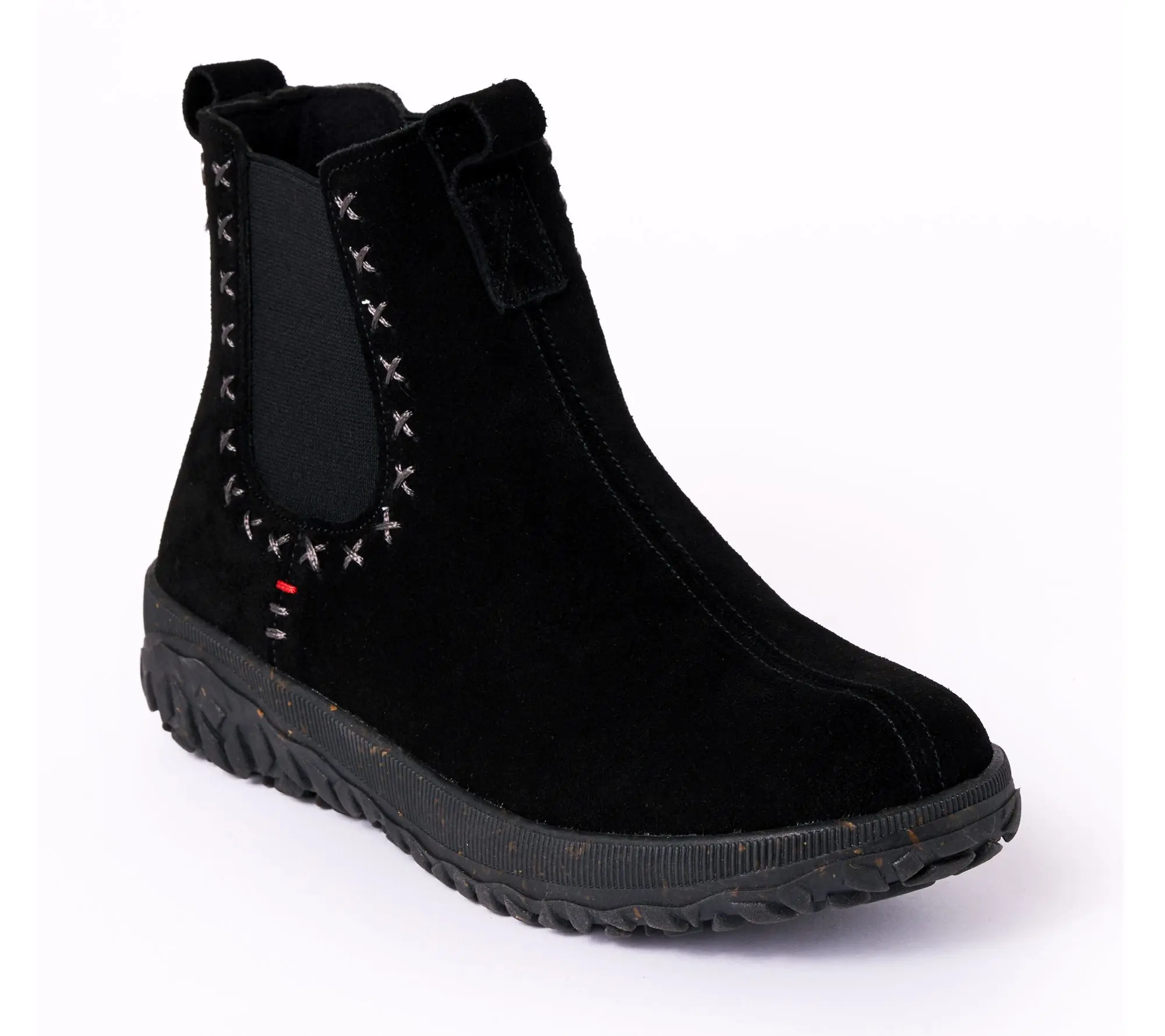 Minnetonka Women's Chelsea Suede Tread Boots Minnetonka Women's Chelsea Suede Tread Boots