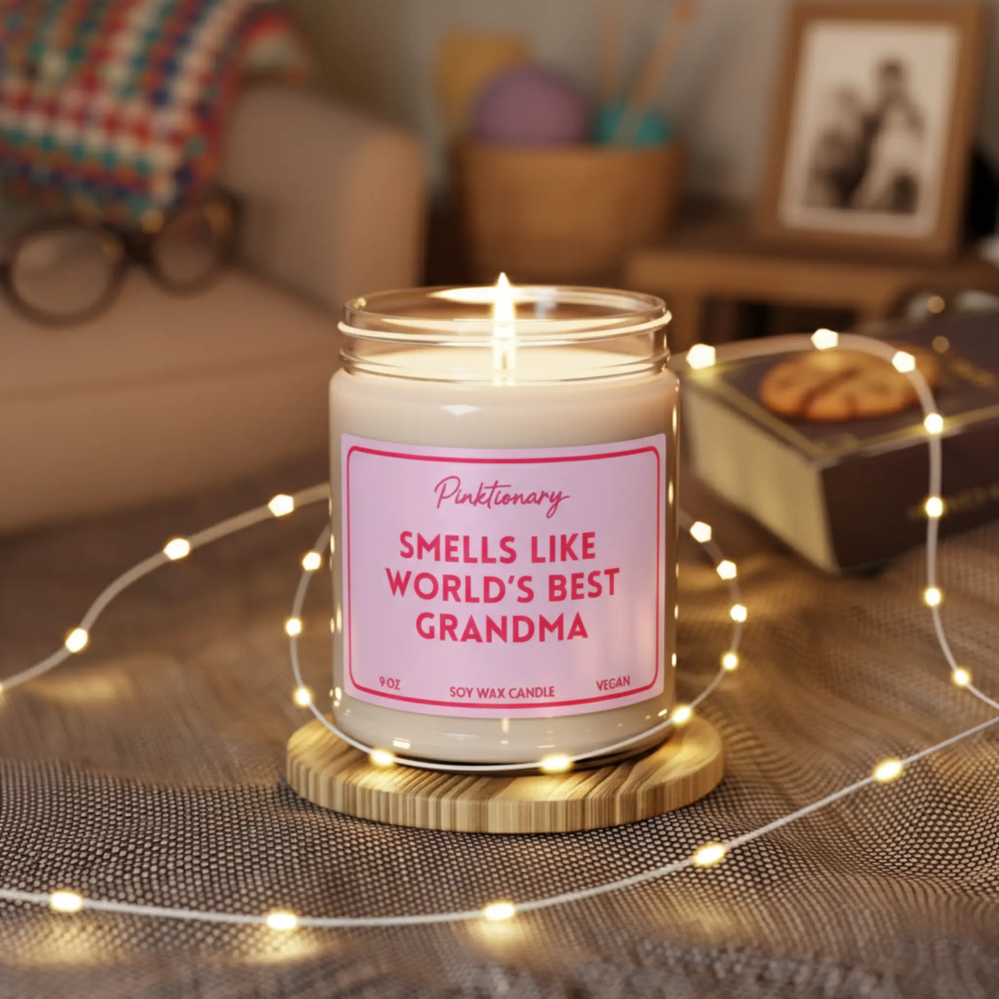 Smells Like World's Best Grandma Soy Candle -- 9 oz -- World's Best Grandma Candle Gift Box, Mothers Day Gift for Grandma, Nanny Birthday Gift, Grandma Christmas, Grandma Present