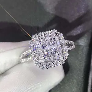 Unisex Adult Square Shaped Artificial Cubic Zirconia Gemstone Ring, Elegant Glittering Jewelry for Index Finger, Wedding Anniversary Gift, Square Shaped Ring