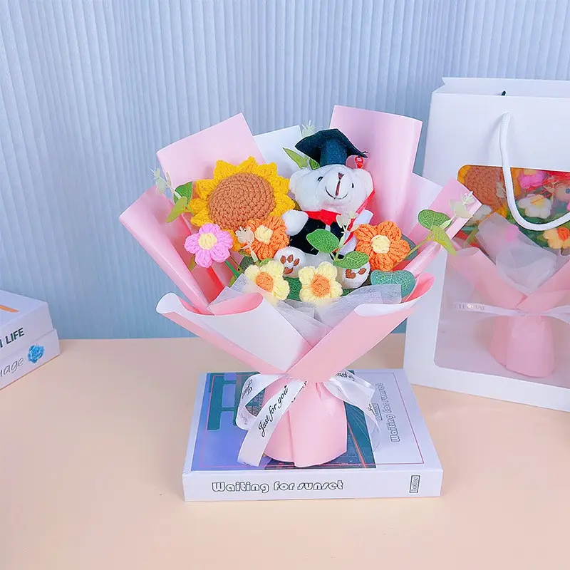 Graduation Plush Flower Bouquet Gift Box, Cozy Healing Decorative Ornament, Graduation Photo Props, Heartfelt Friendship Gift, Decorative Gifts