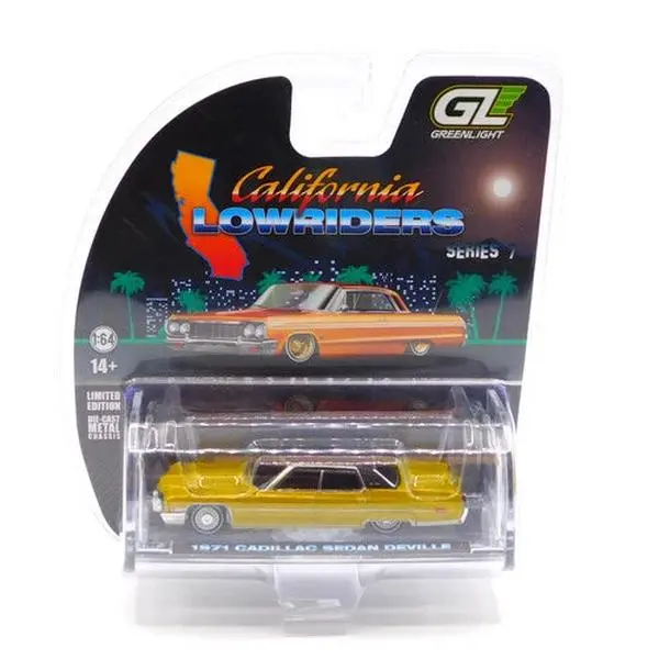 Greenlight 1971 Cadillac Sedan Deville Lowrider – Gold Metallic Diecast Model Car