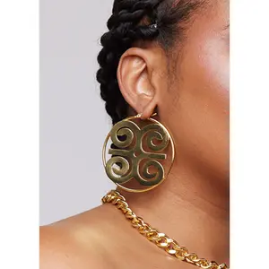 Zinariya Women's Humility and Strength Adinkra Symbol Hoop Earrings (Gold)