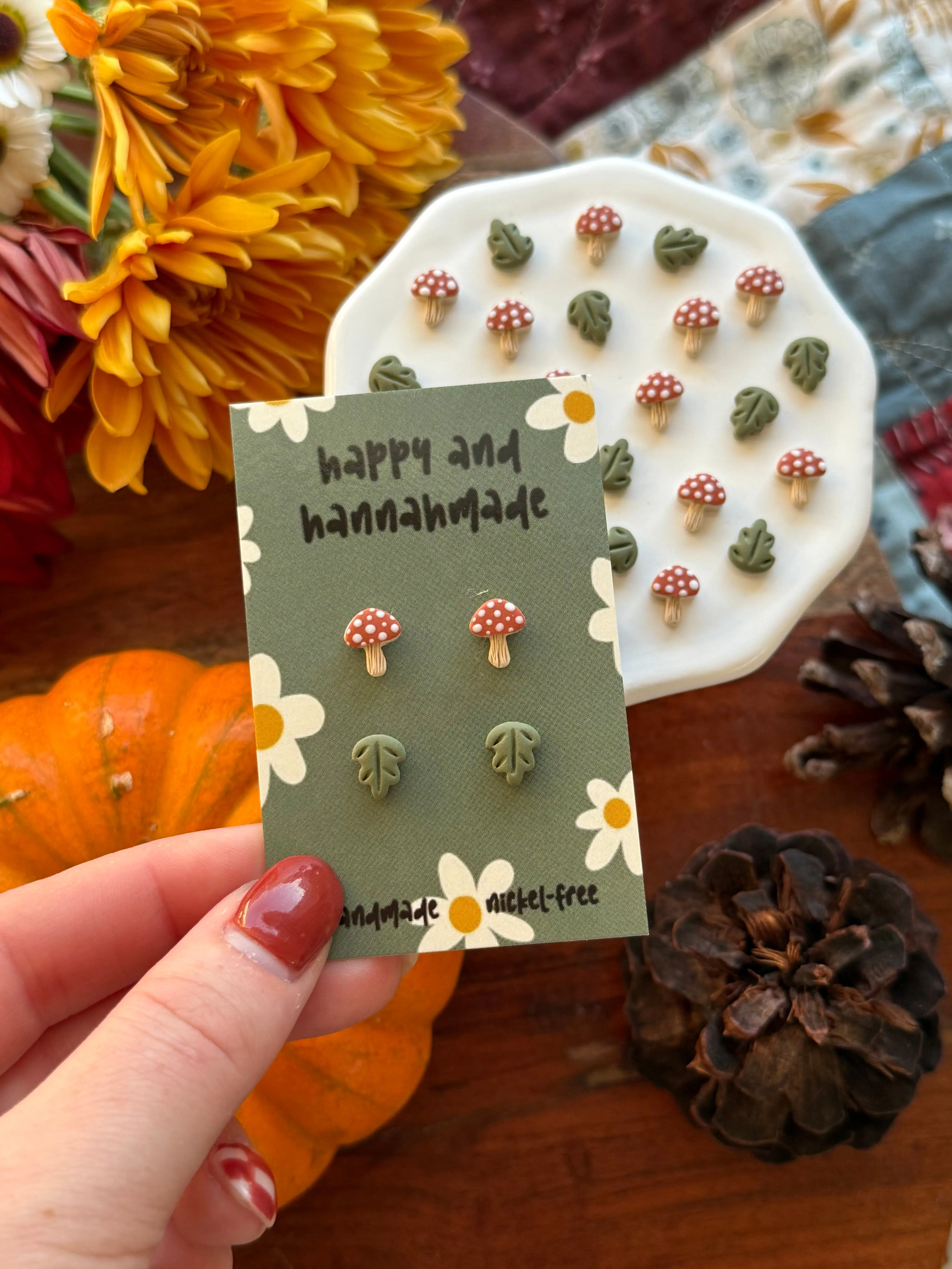 Mushroom Stud Pack