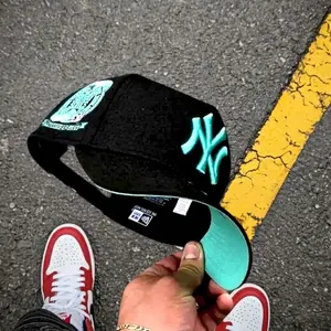 New Era New York Yankees Baseball Cap – Adjustable Snapback Hat Unisex Streetwear Hip Hop Style New Era Inspired