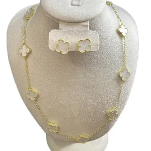 Set trébol blanco  oro laminado