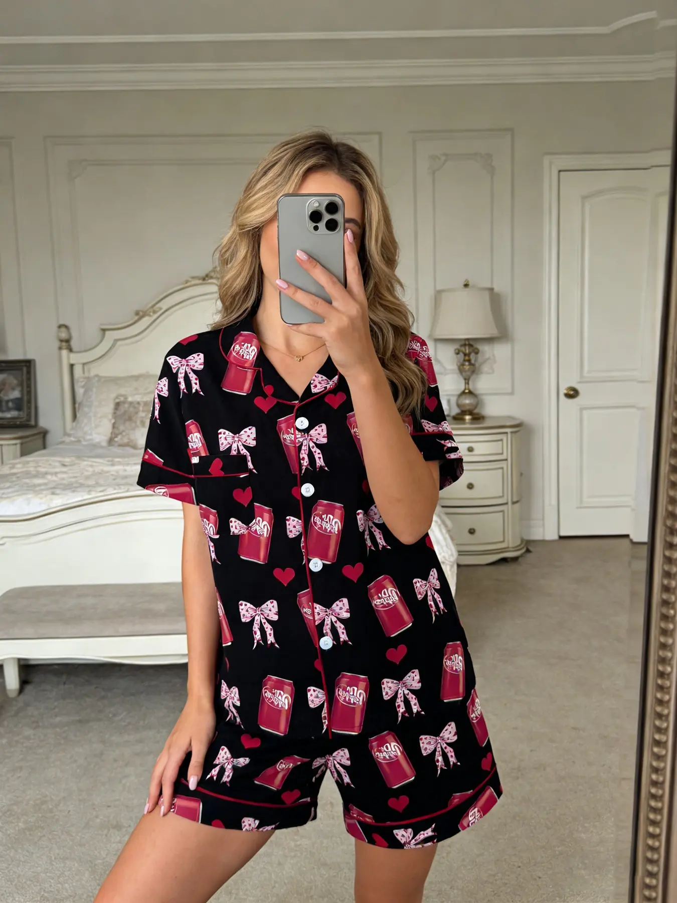 Women's Dr.Pepper Pajama Set Geometric Print, Short Sleeve Lapel Button-Up Fitted Top & Elastic Shorts, All-Season Comfortable Loungewear Nightwear, Pyjamas, Matching Pajama Set, Cartoon Print Set